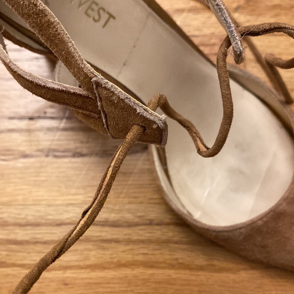 Nine West suede heels - Picture 5 of 8